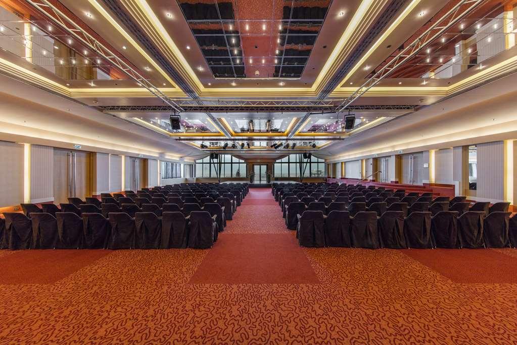 Grand Amrath Kurhaus Scheveningen Hotel 5*